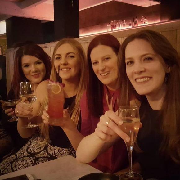 Meet your Posher, Stef - Picture 1 of 1